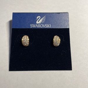Swarovski Crystal w/ Goldtone Earrings